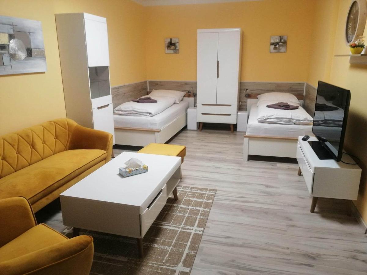 Apartman West Poprád Kültér fotó